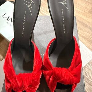 Giuseppe Zanotti Scarlet Velvet Knot Mules